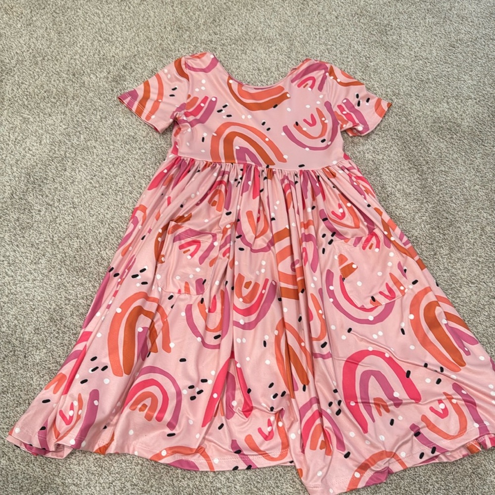 Sz 7-8 girls pink rainbow dress